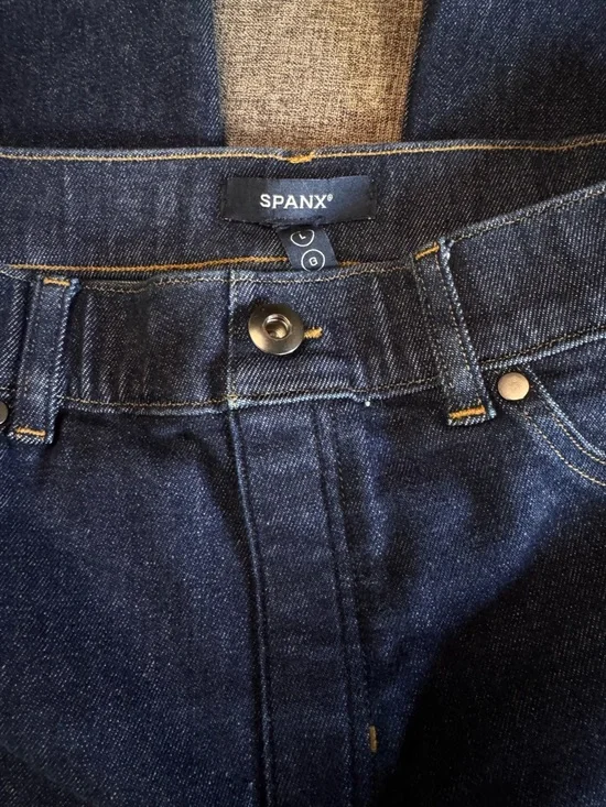 SPANX Pull On Wide Leg Jeans in Undone Indigo Size Large - Picture 2 of 7